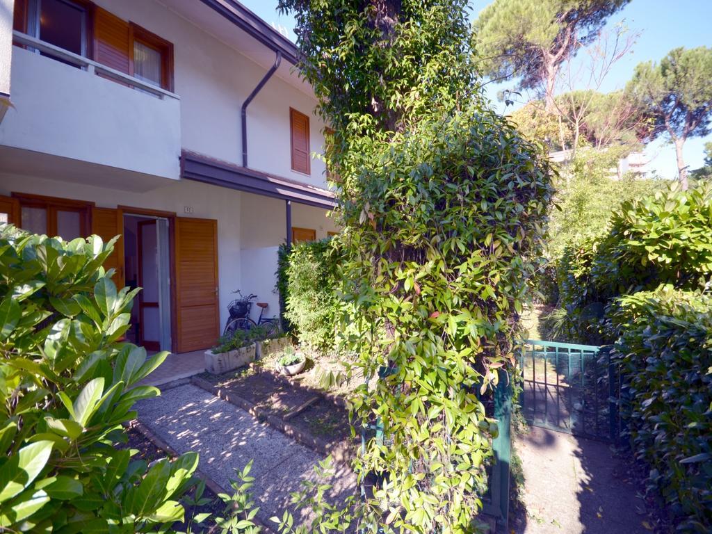 Villa Betty Lignano Sabbiadoro Luaran gambar